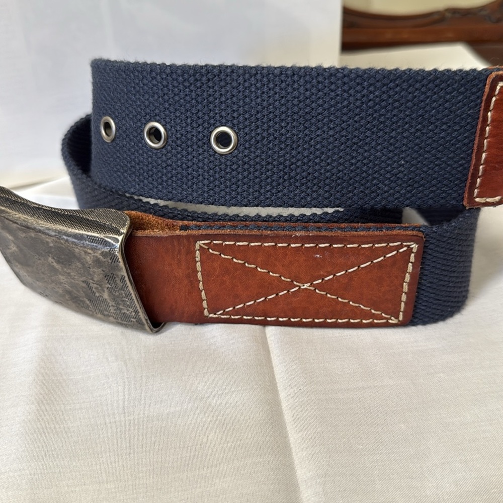 Eddie Bauer Navy Blue Woven Cotton Belt - size LG